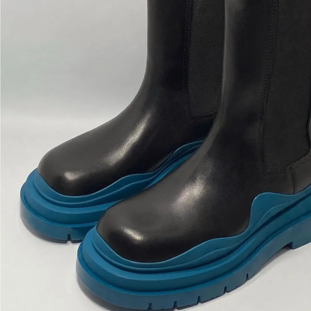 Bottega Veneta Contrast-Sole Leather Tire Chelsea Boots size 38